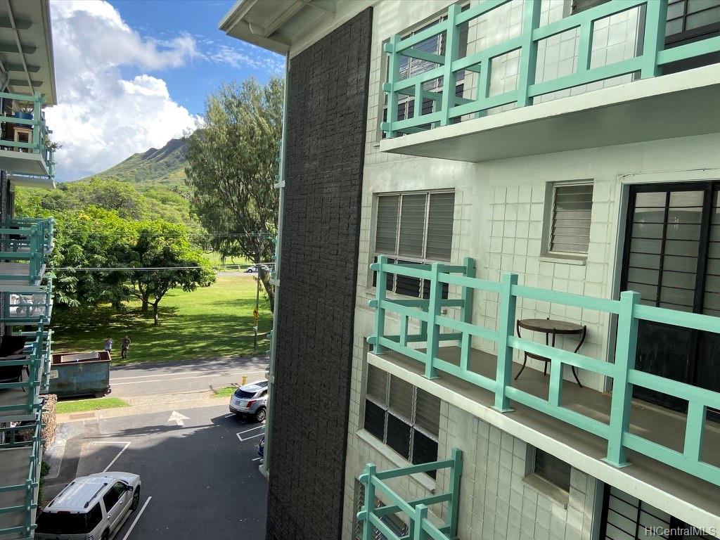 2957 Kalakaua Avenue  Unit 415