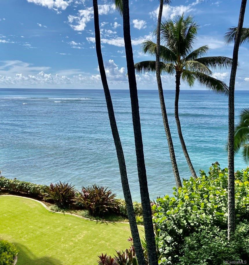 2957 Kalakaua Avenue  Unit 415