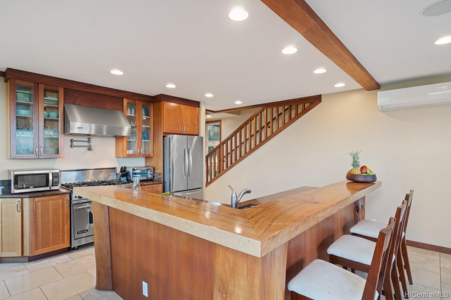 674A Kahaone Place  Unit 2