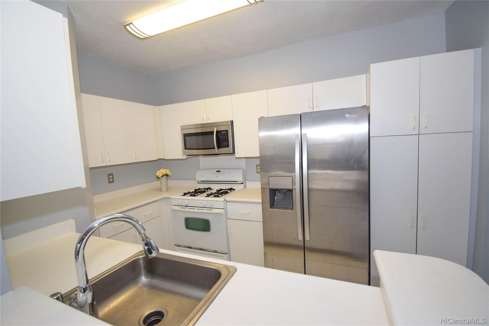 91-525 Puamaeole Street  Unit 37C