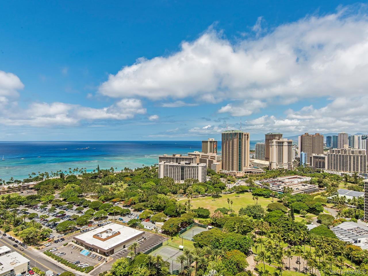 383 Kalaimoku Street  Unit 3307