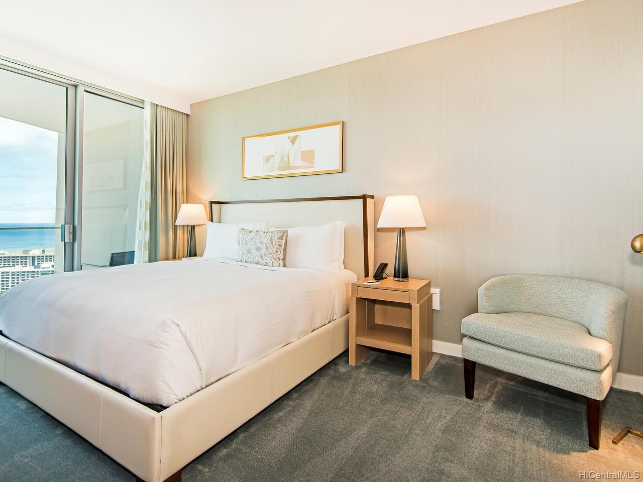 383 Kalaimoku Street  Unit 3307