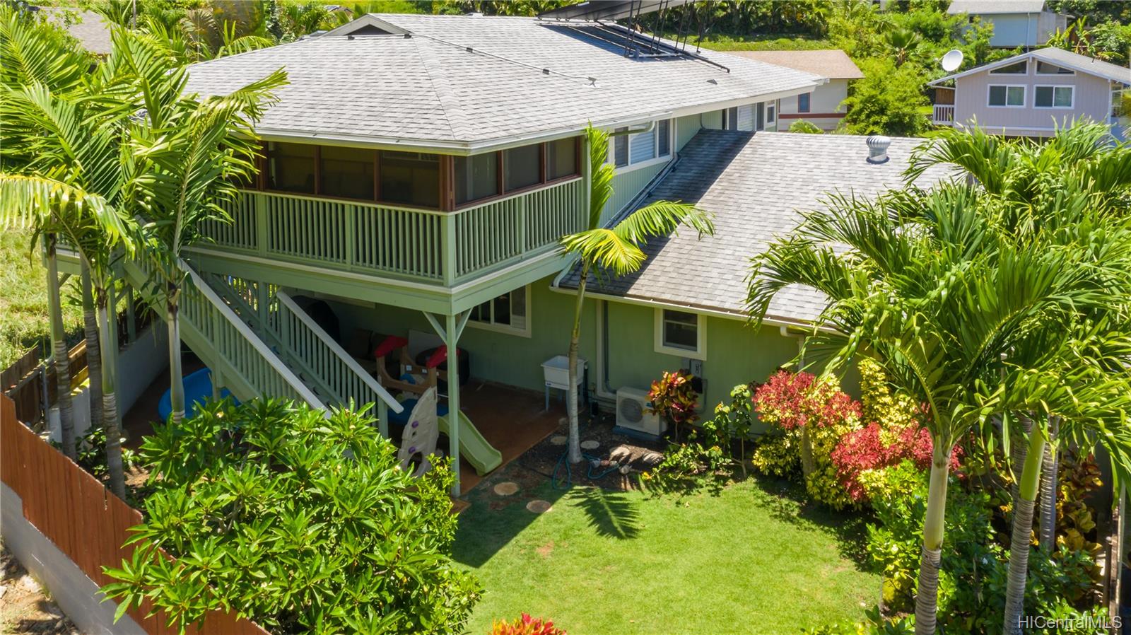 1386 Nanialii Street