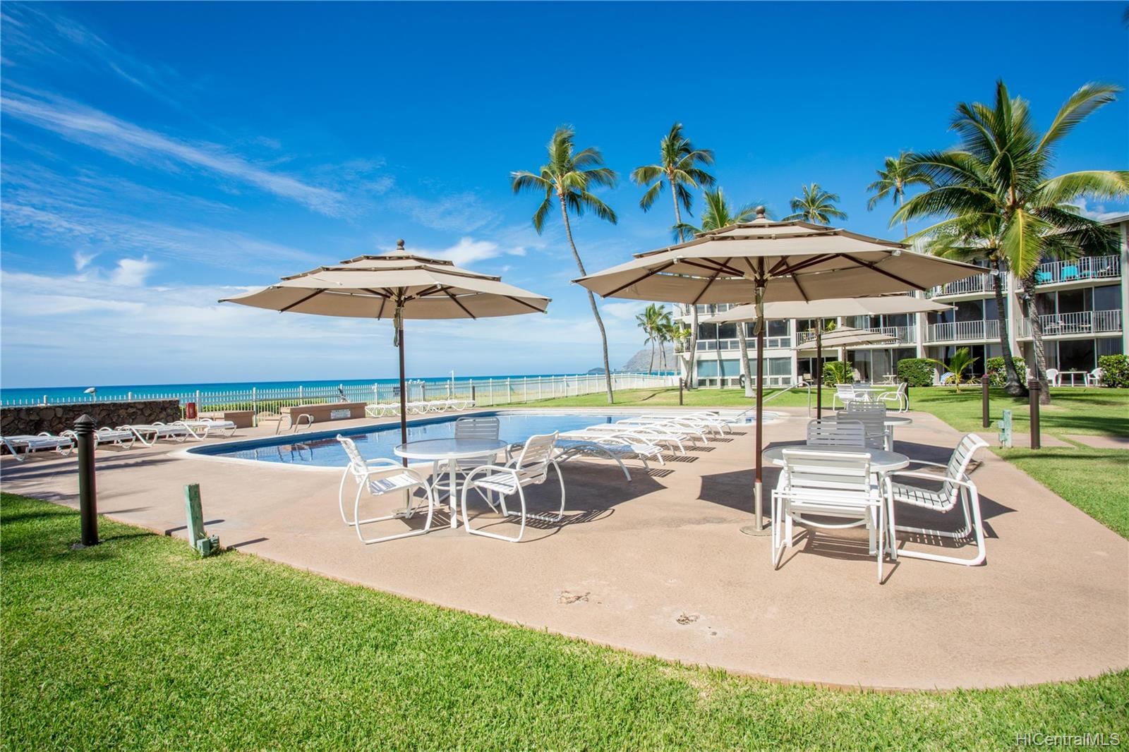 87-561 Farrington Highway  Unit 109