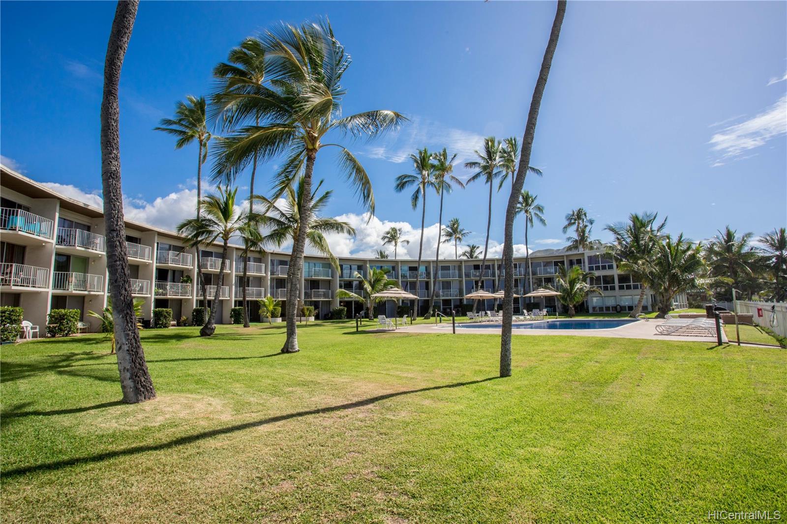 87-561 Farrington Highway  Unit 109