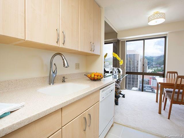 700 Richards Street  Unit 2406