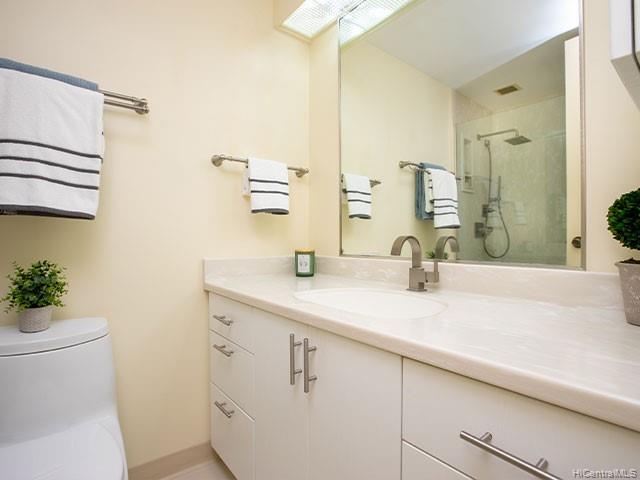700 Richards Street  Unit 2406