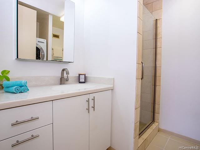 700 Richards Street  Unit 2406