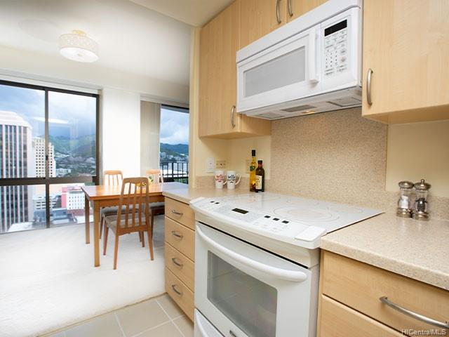 700 Richards Street  Unit 2406