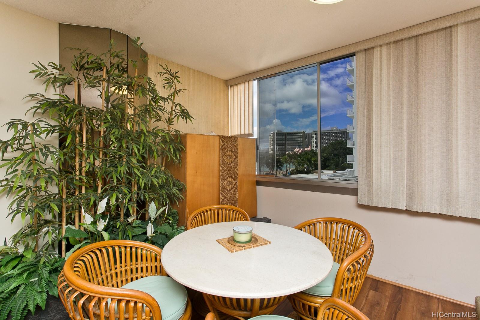 2500 Kalakaua Avenue  Unit 503