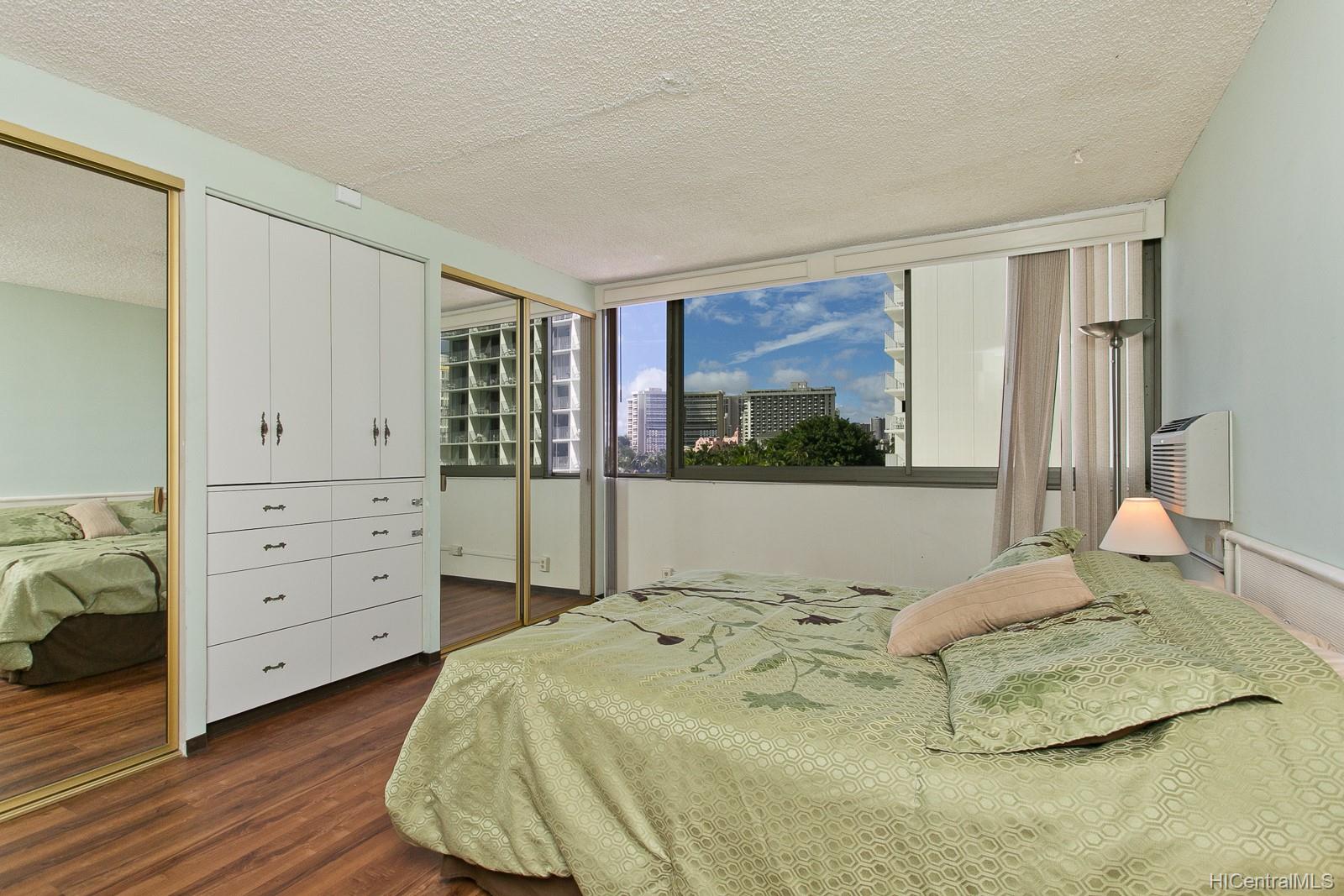 2500 Kalakaua Avenue  Unit 503