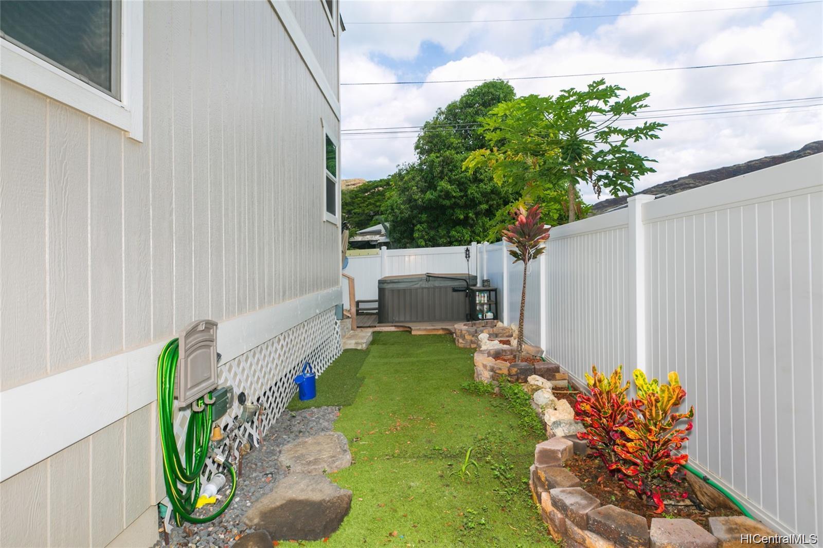 87-1720 Farrington Highway  Unit 4