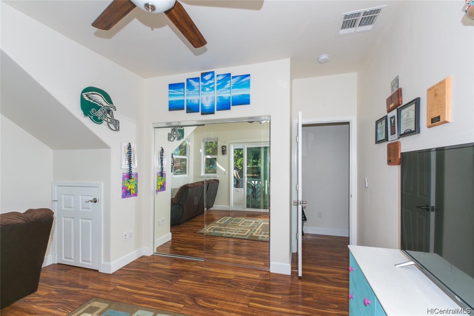 87-1720 Farrington Highway  Unit 4