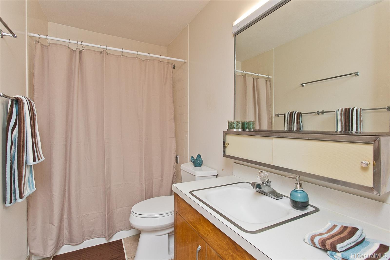 1515 Nuuanu Avenue  Unit 356