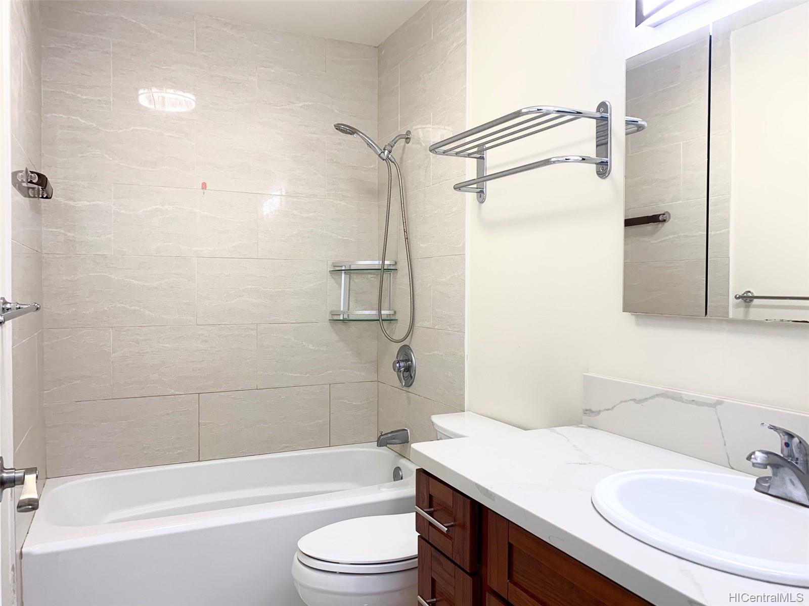 469 Ena Road  Unit 2103