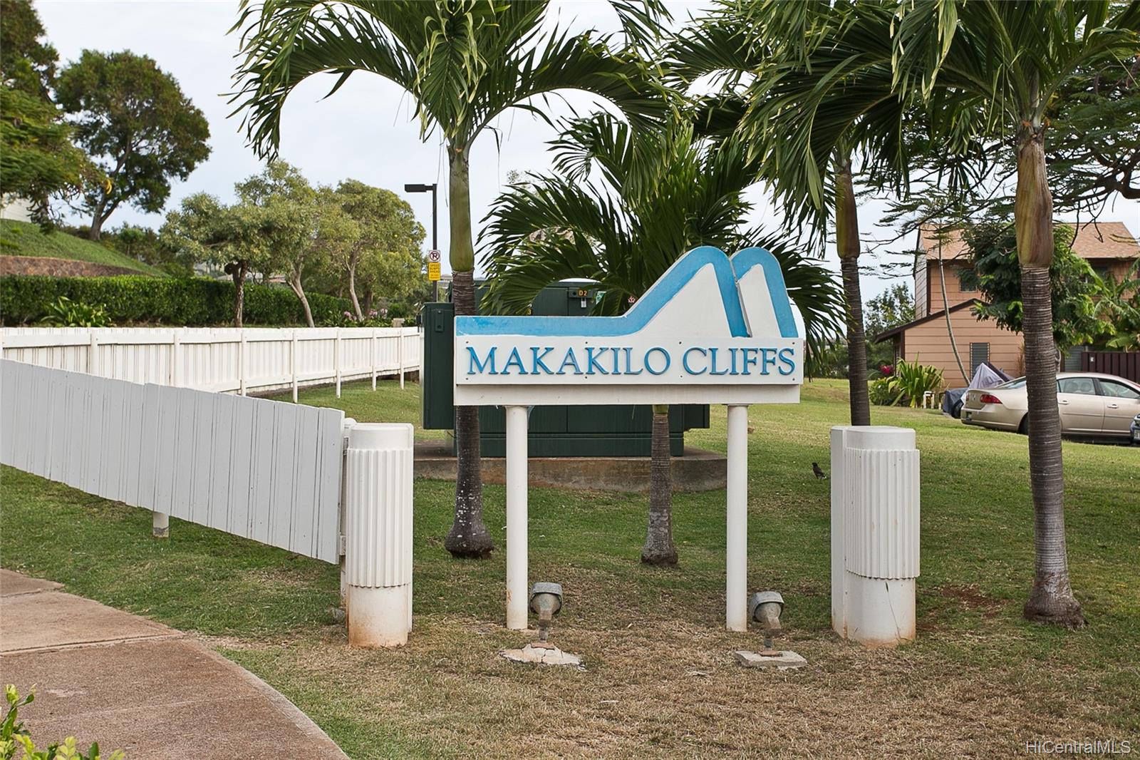 Makakilo Cliffs 921045 Lalahi Street Unit 14/201 Kapolei HI 96707 sold