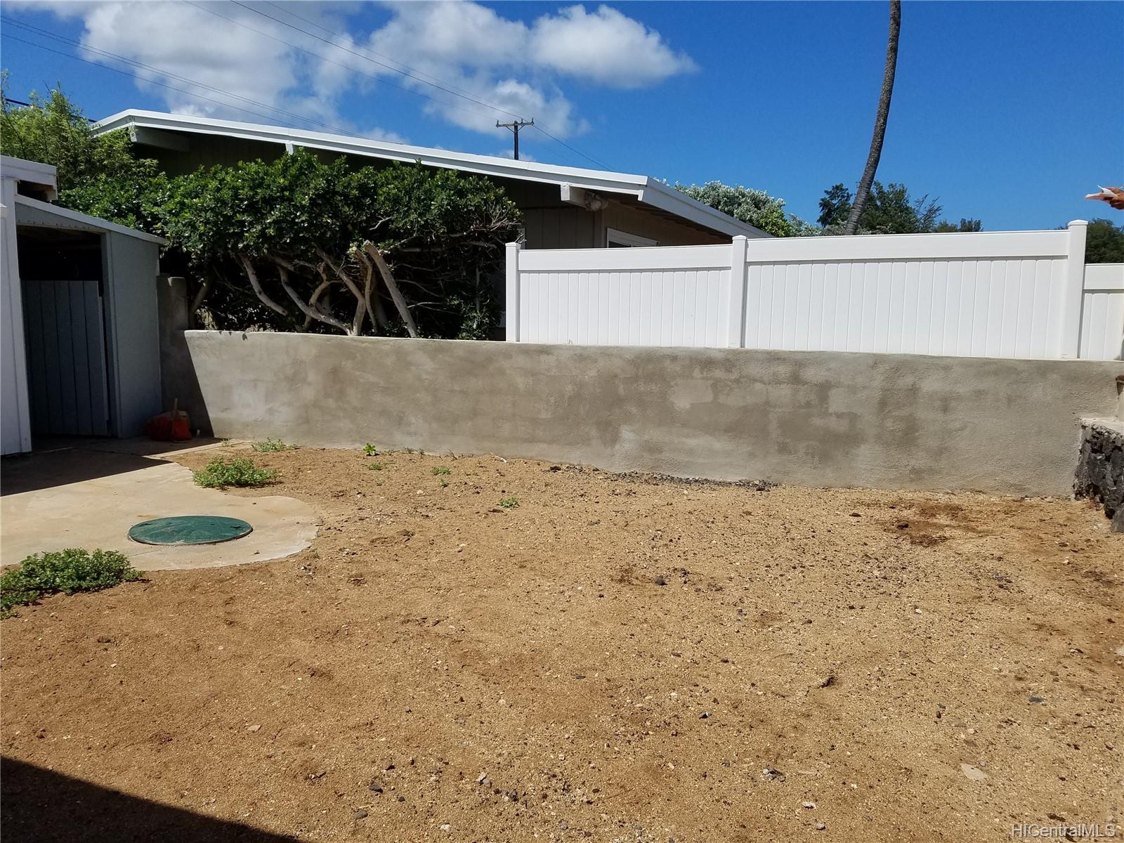 68-695 Farrington Highway