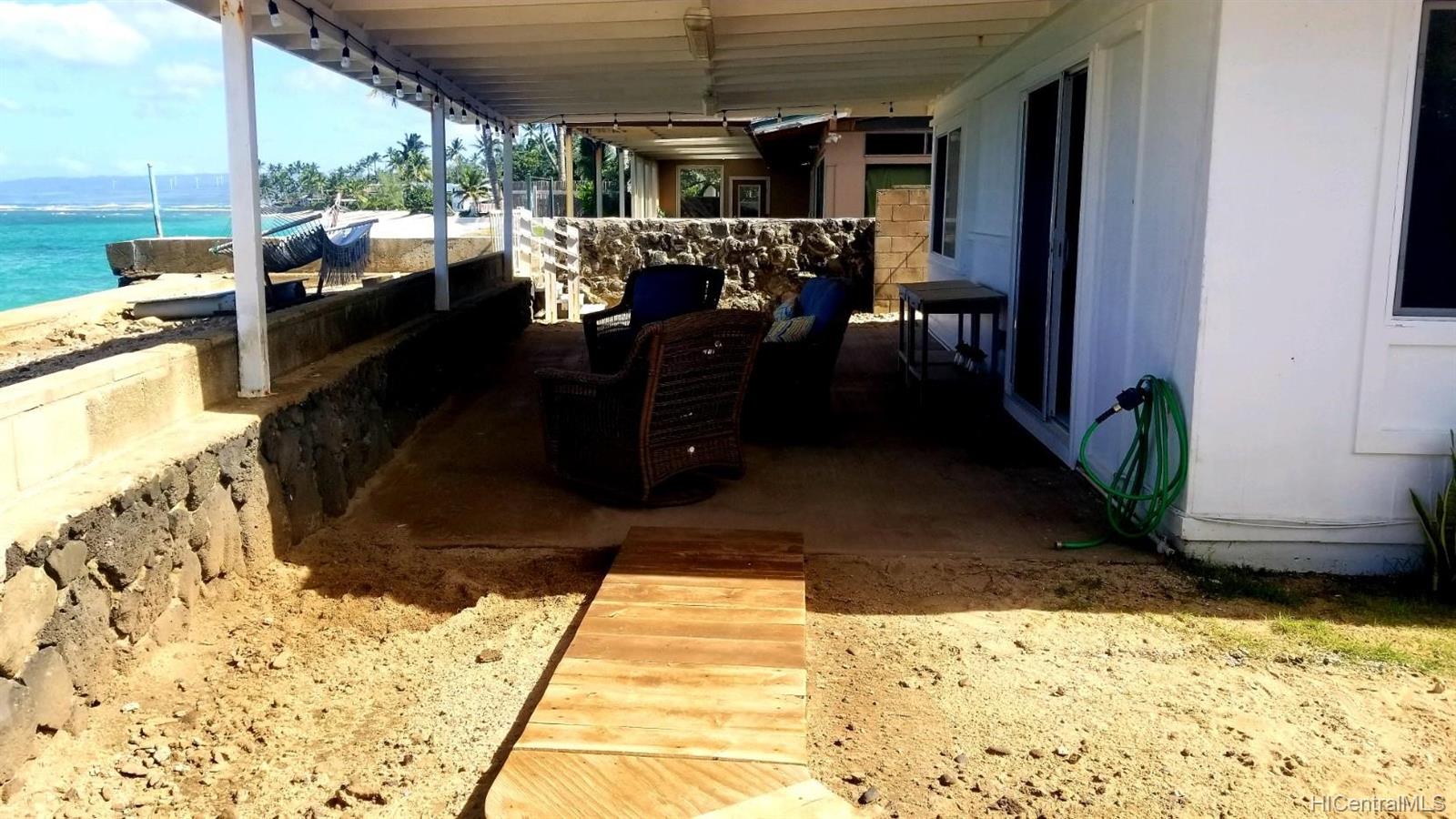 68-695 Farrington Highway
