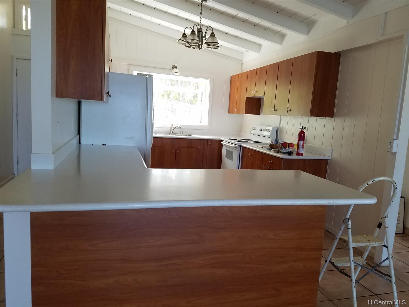 68-695 Farrington Highway
