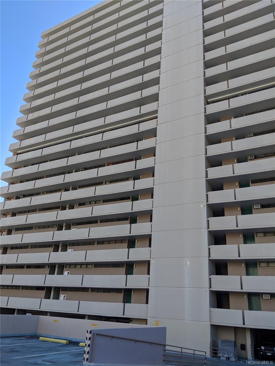 1630 Liholiho Street  Unit 1404