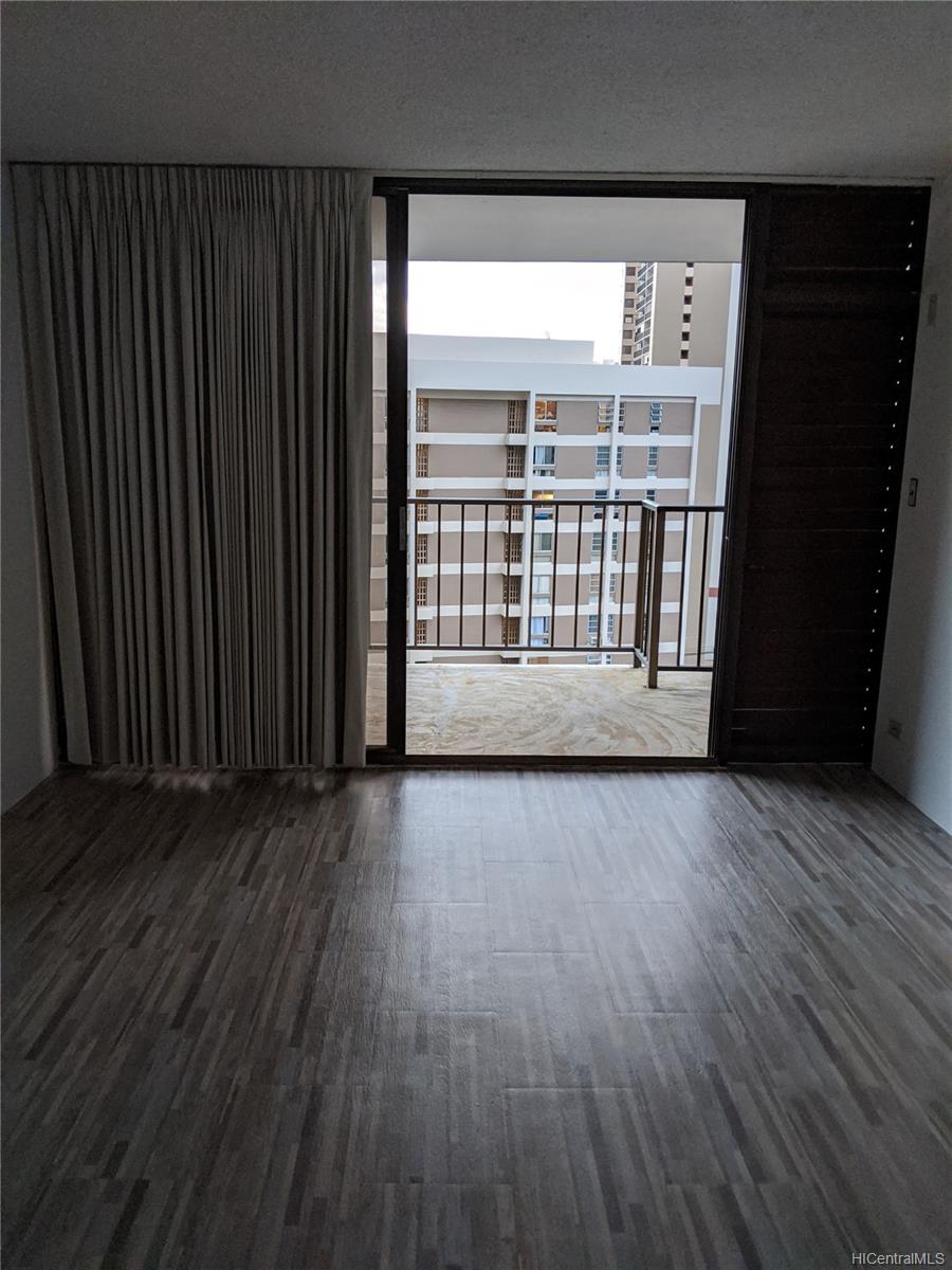 1630 Liholiho Street  Unit 1404