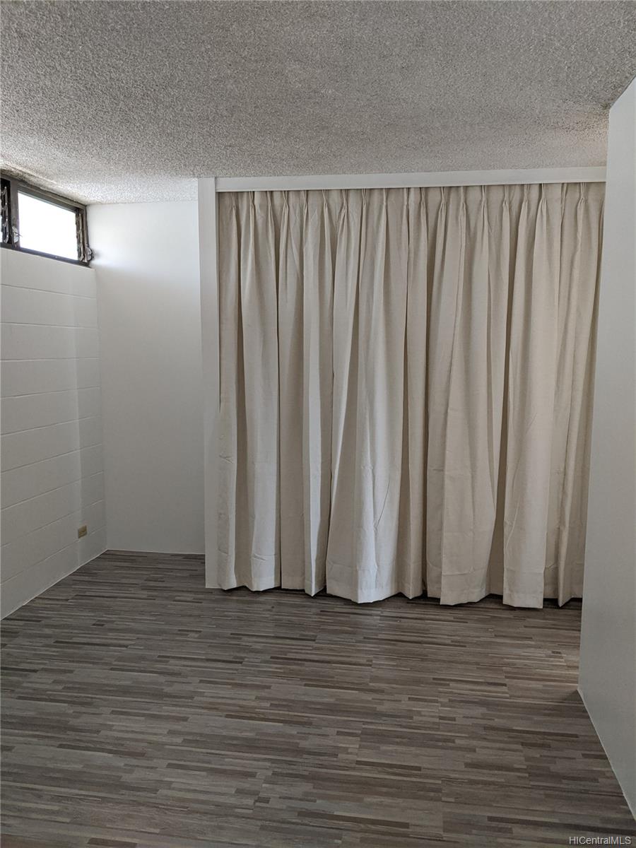 1630 Liholiho Street  Unit 1404