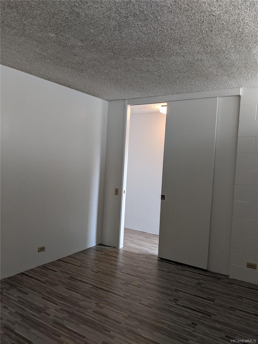 1630 Liholiho Street  Unit 1404