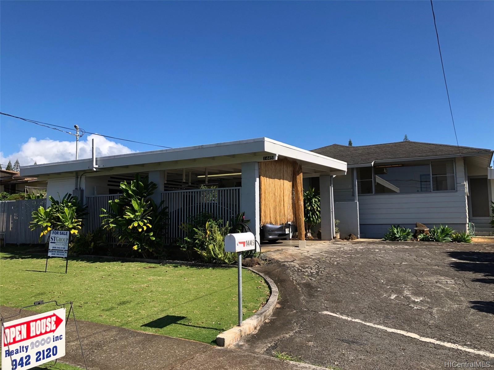 Moanalua Gardens Homes for Sale