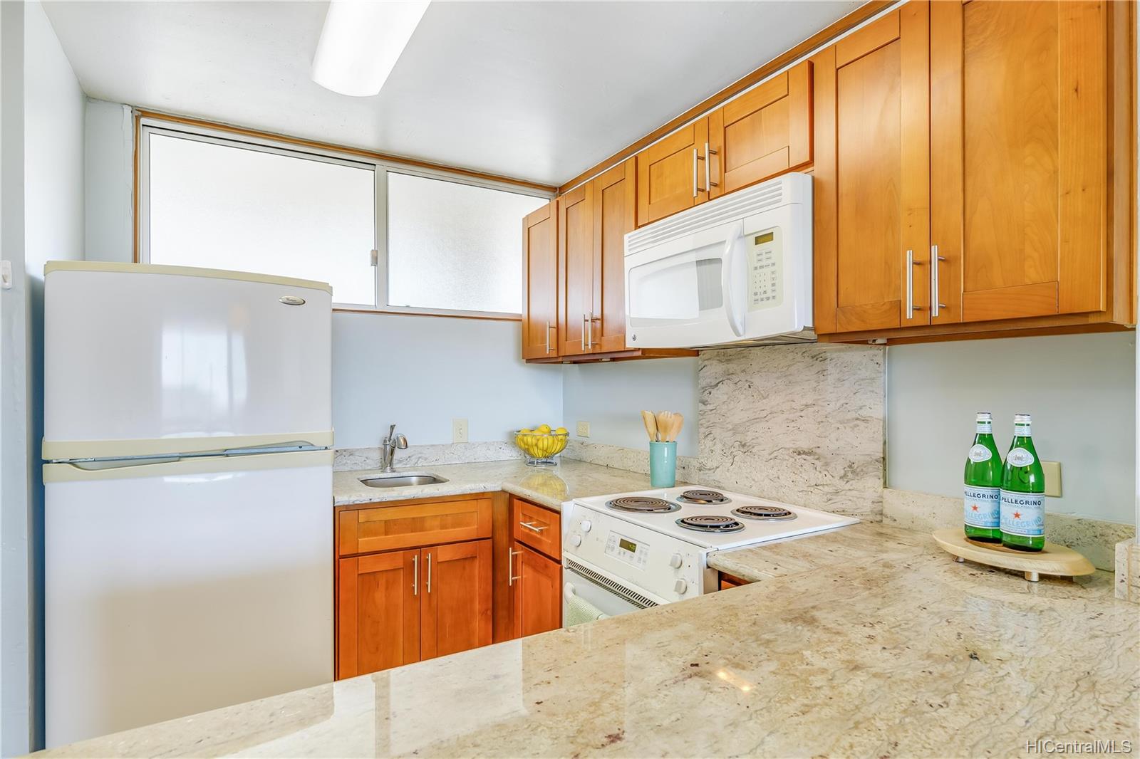 555 University Avenue  Unit 2606