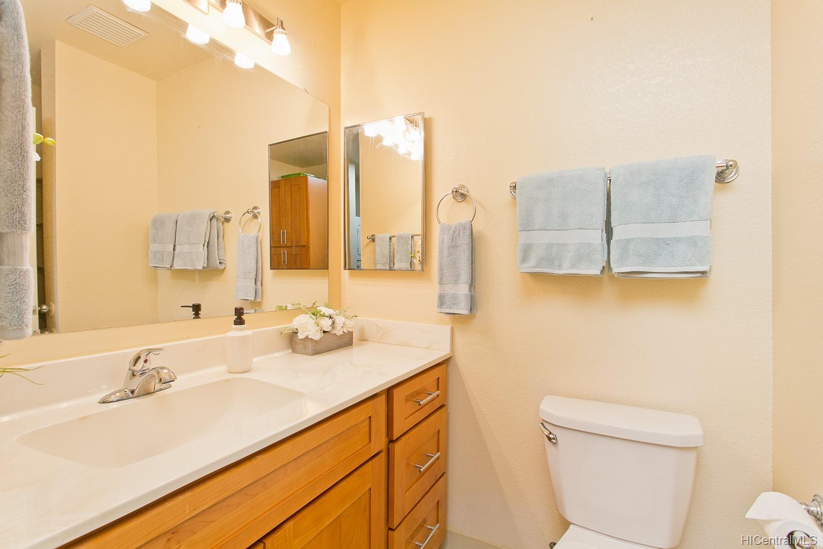 429 Mananai Place  Unit 39U
