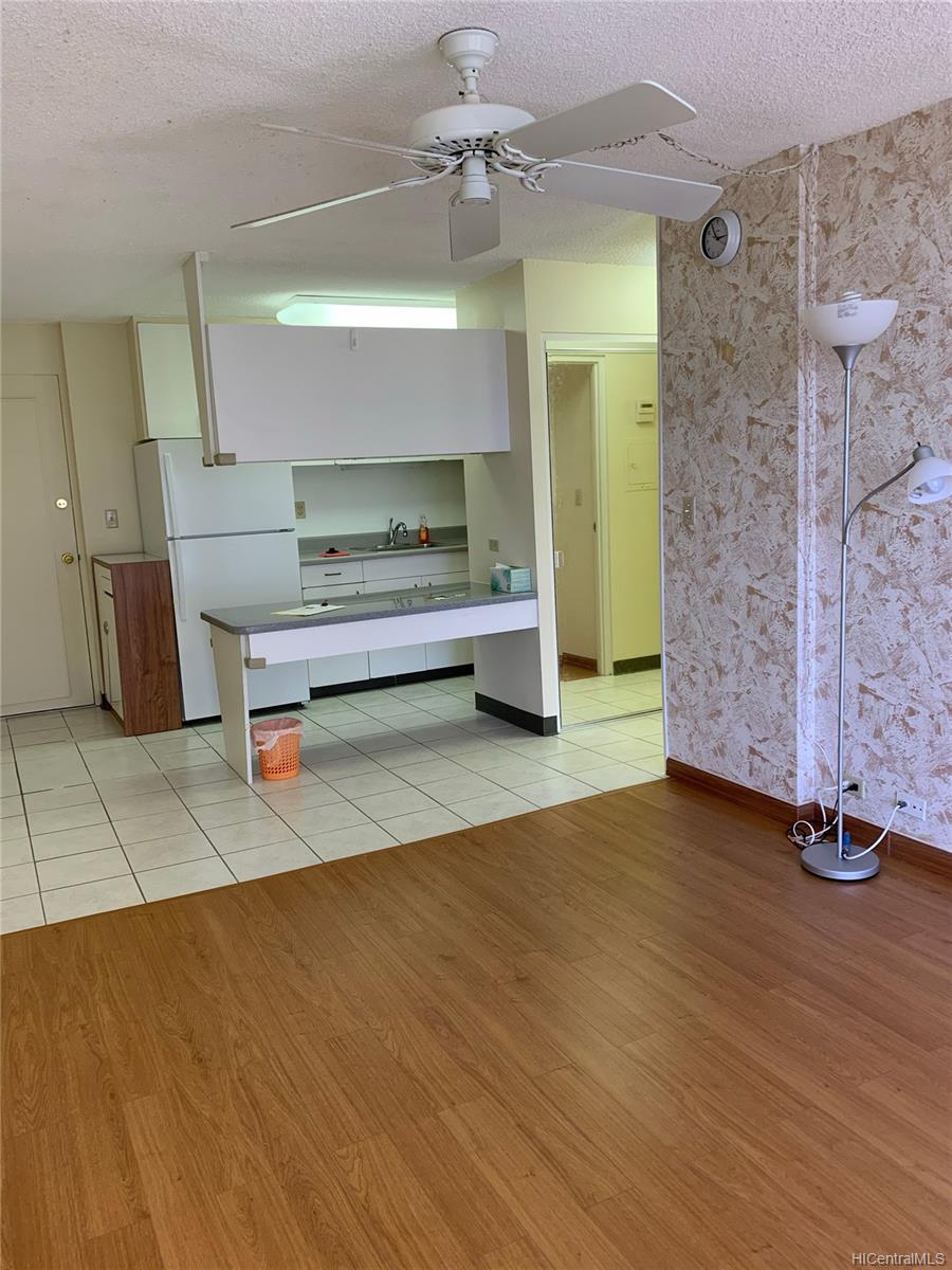 2651 Kuilei Street  Unit B84