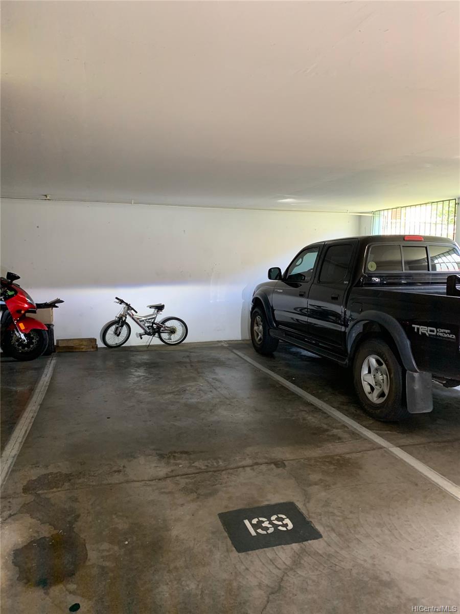 2651 Kuilei Street  Unit B84