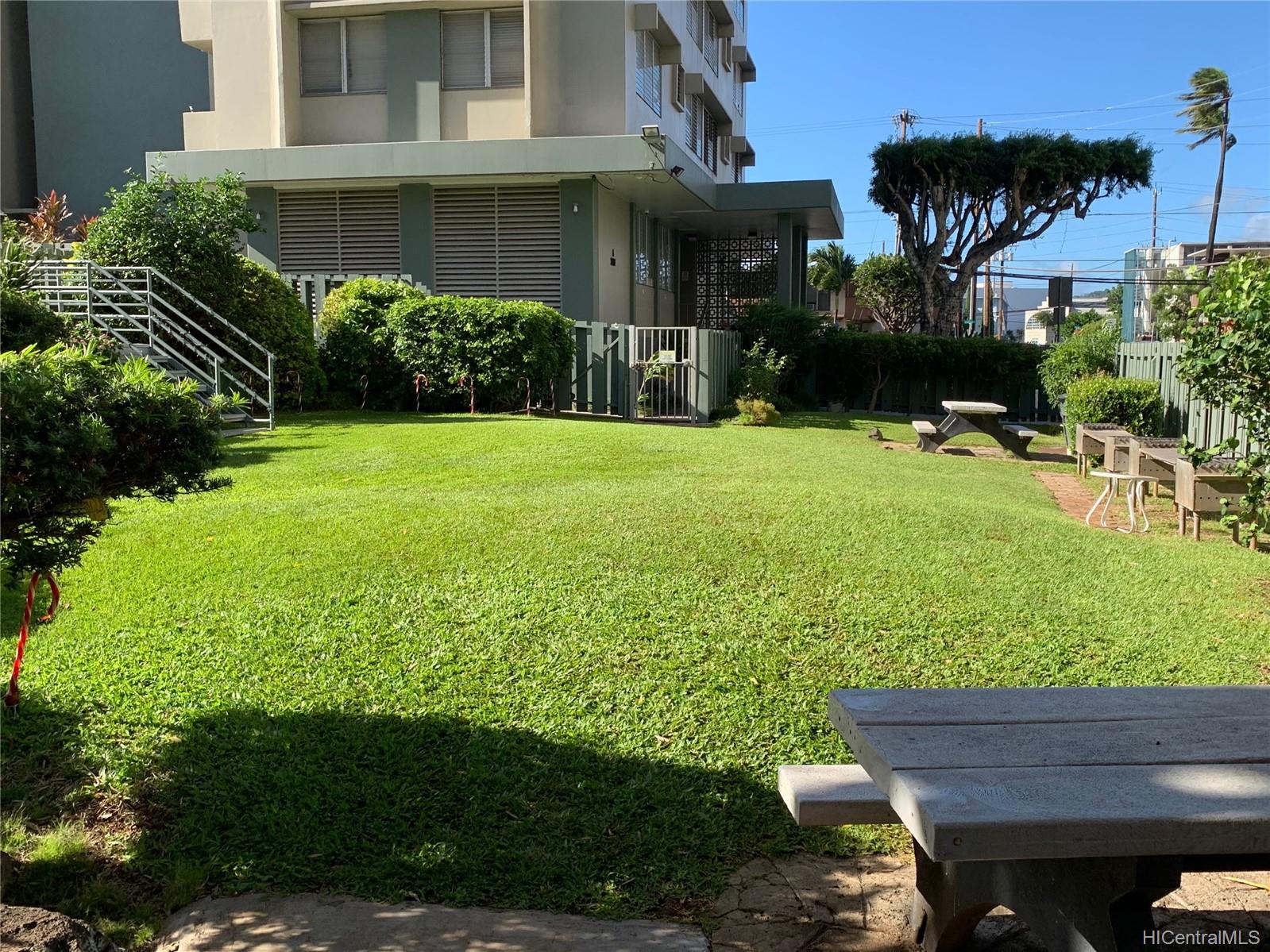 2651 Kuilei Street  Unit B84