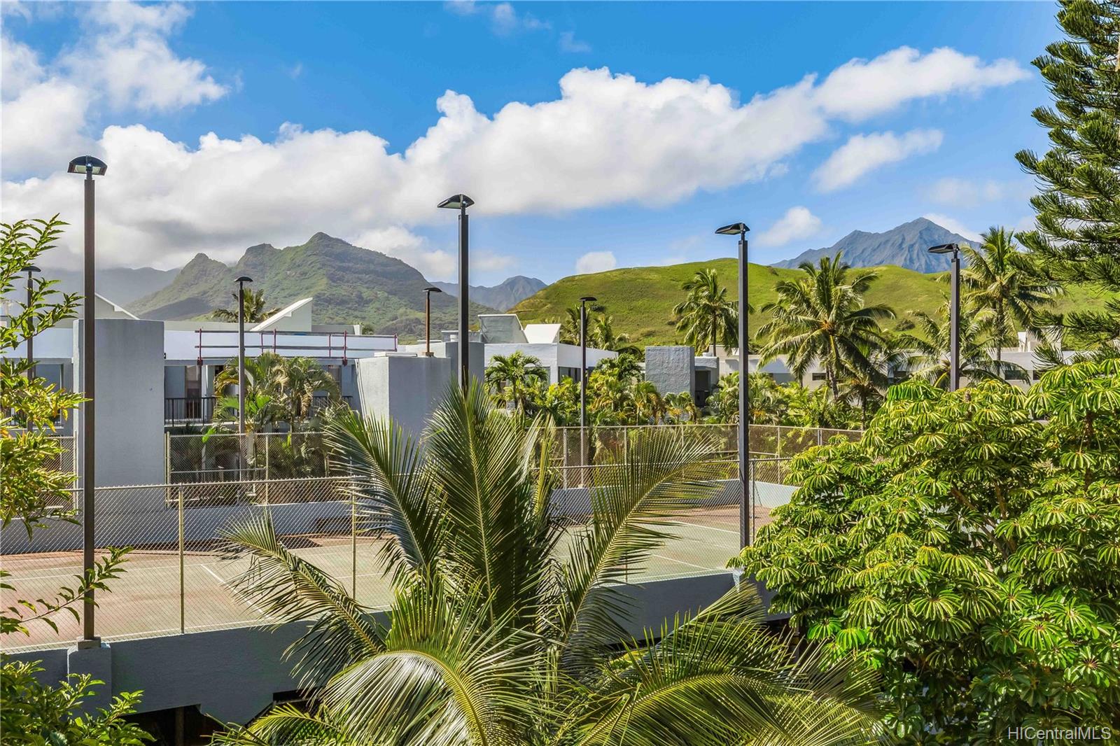 1015 Aoloa Place  Unit 451