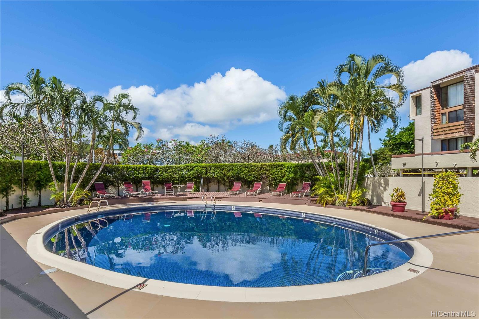 1015 Aoloa Place  Unit 451