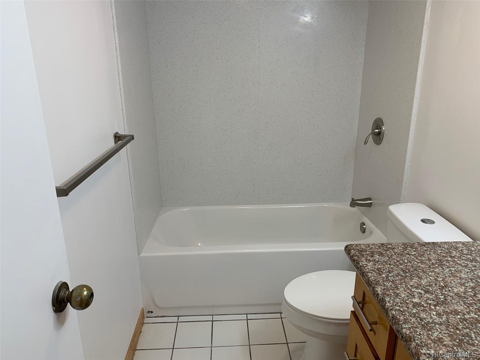 1088 Bishop Street  Unit 712