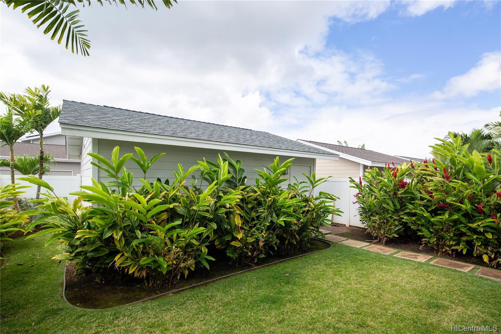 91-1286 Kaileolea Drive