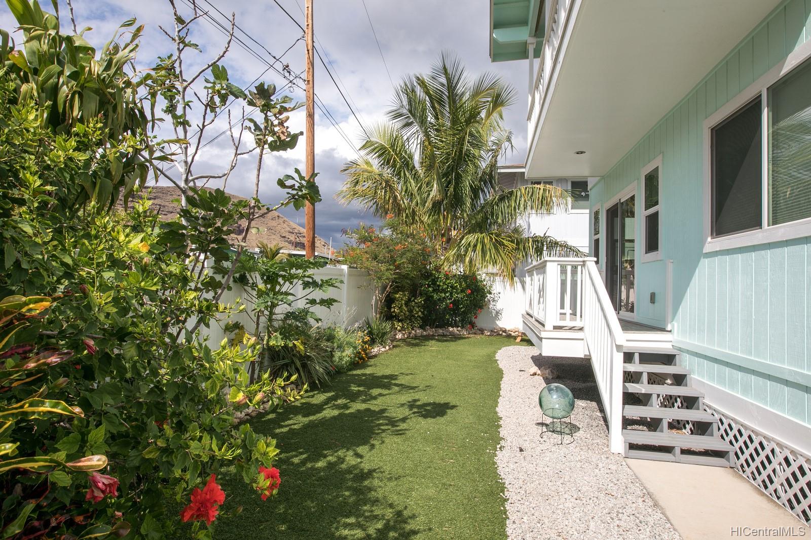 87-1720 Farrington Highway  Unit 8