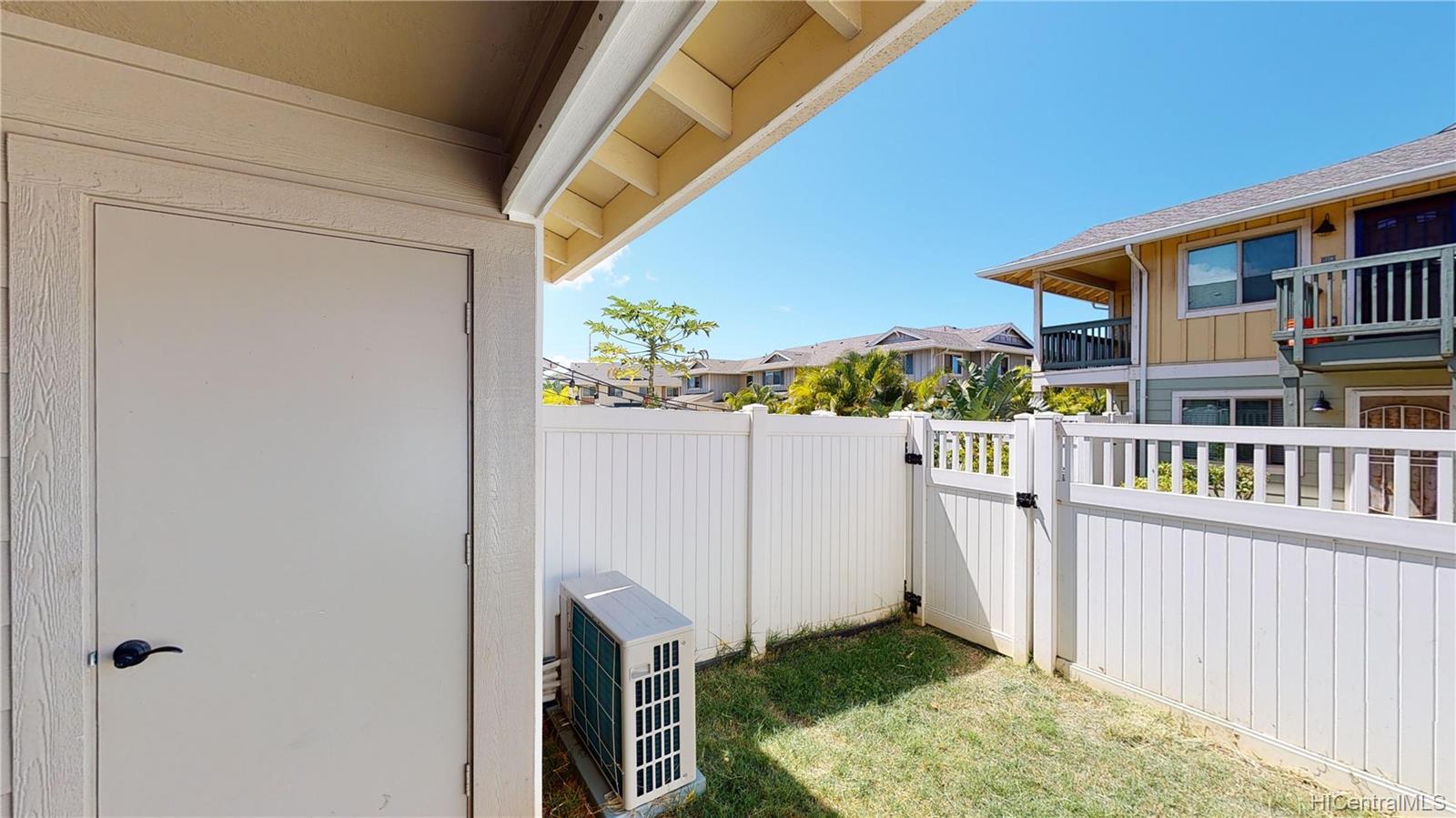 801 Kakala Street  Unit 1304