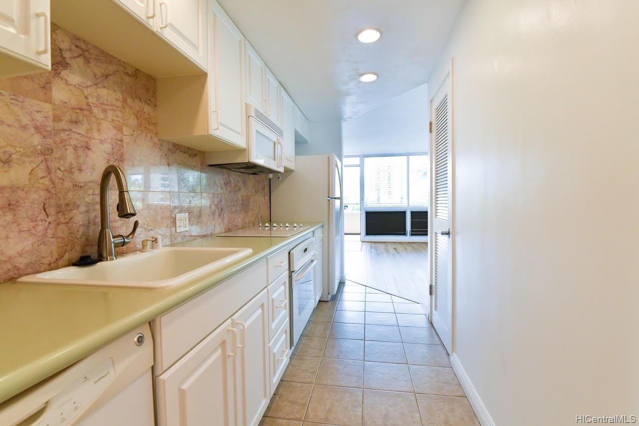 1720 Ala Moana Boulevard  Unit 508 B