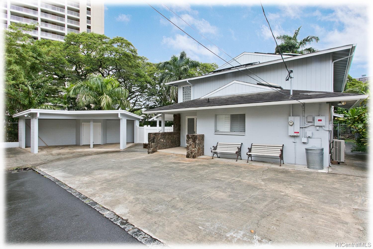 24 Muliwai Lane