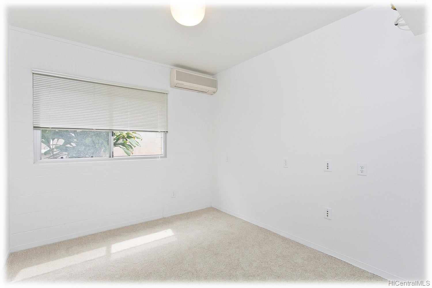 24 Muliwai Lane