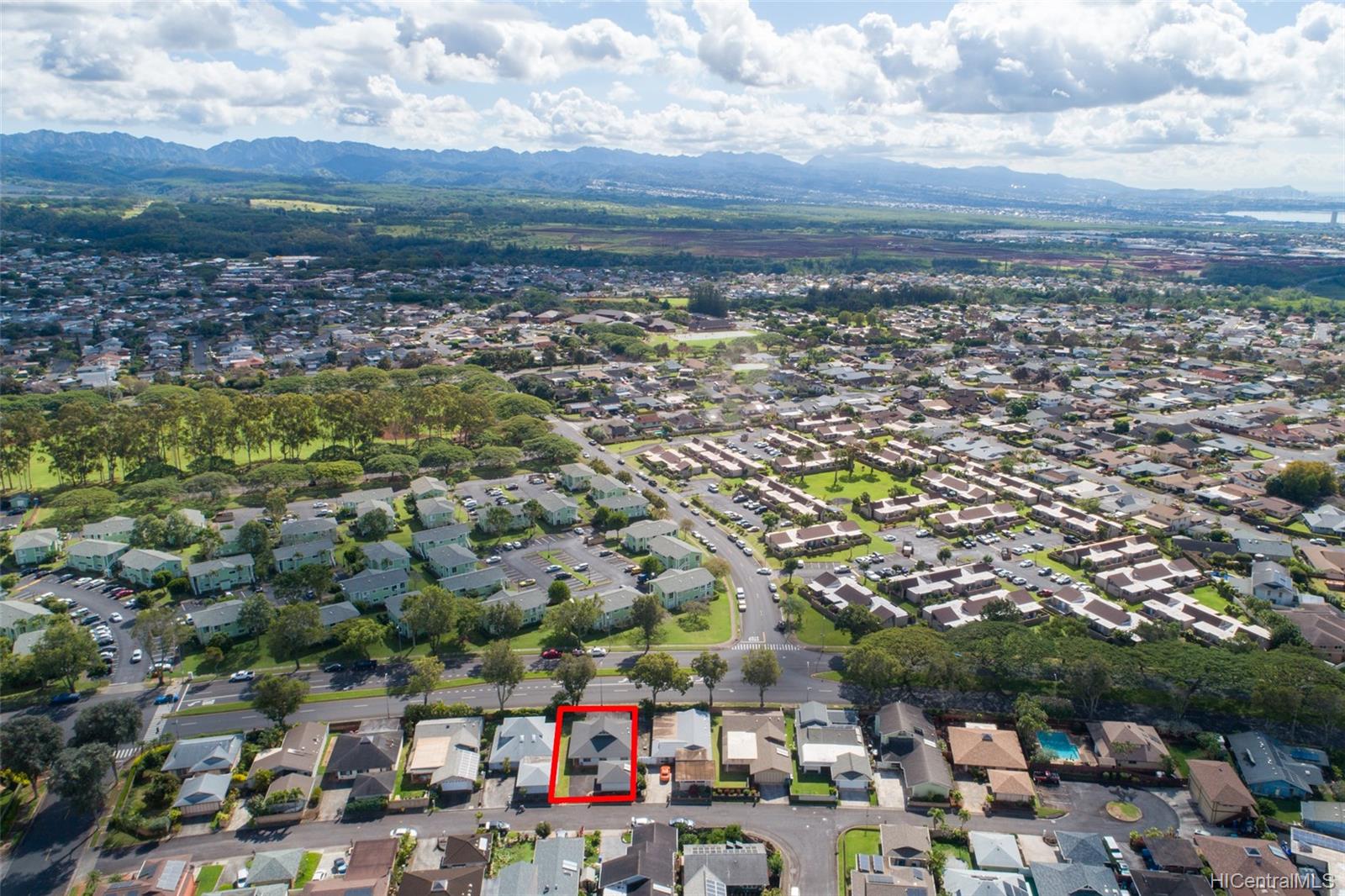 94279 Kikiula Loop Mililani HI 96789 sold on 06182020