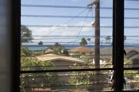 87-123 Helelua Street  Unit G202