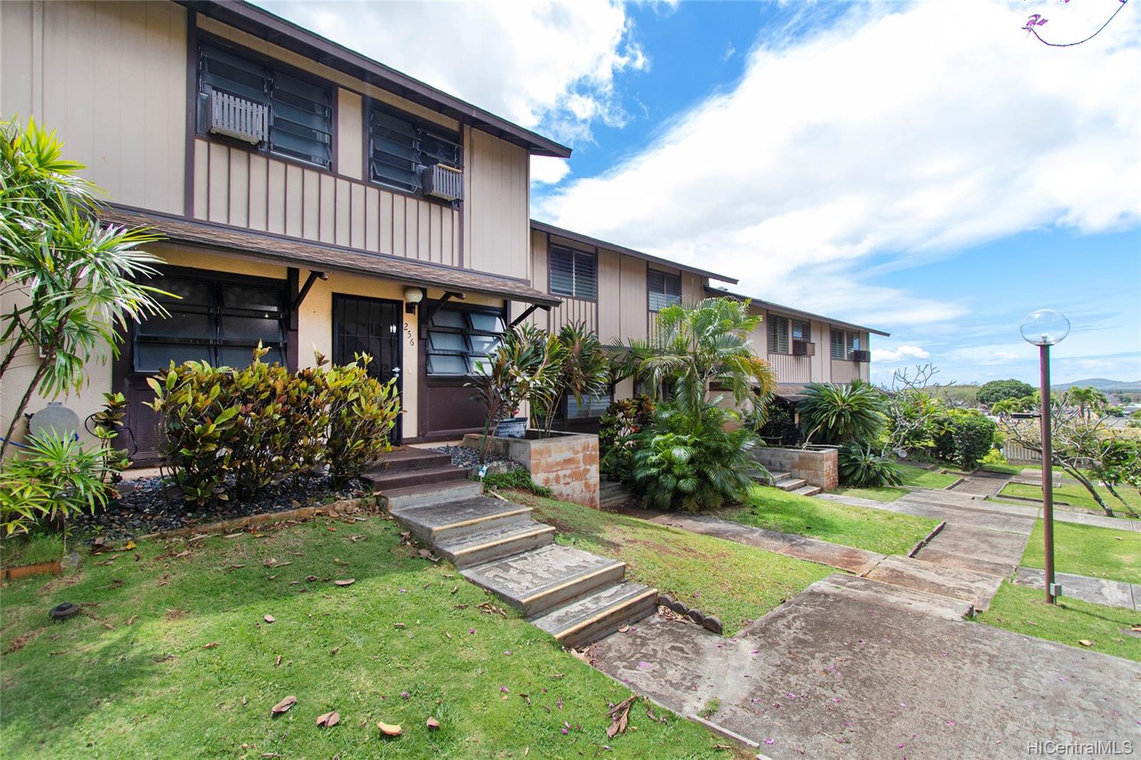 94-164 Anania Drive  Unit 256