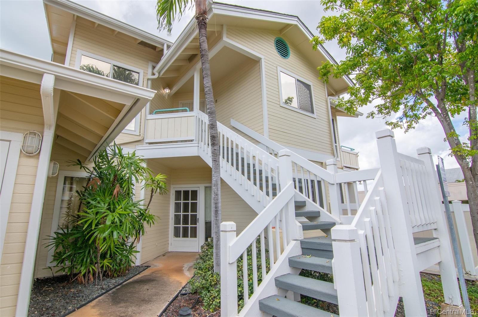 91-1121 Laaulu Street  Unit 10B