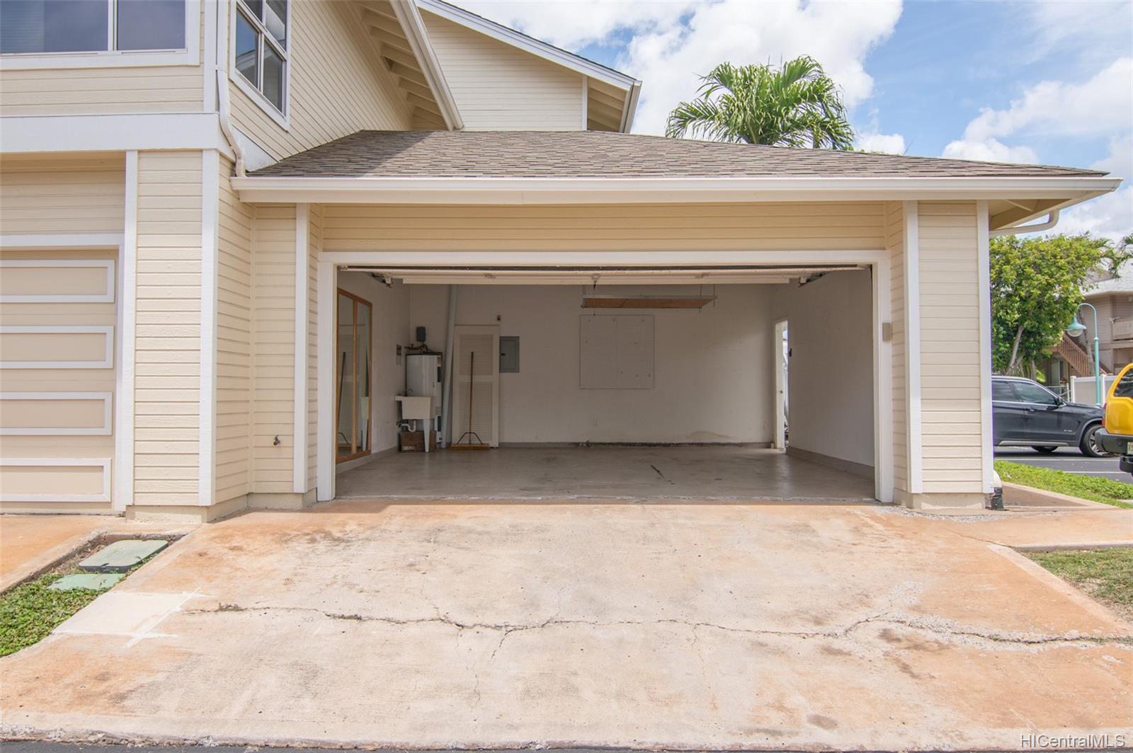 91-1121 Laaulu Street  Unit 10B