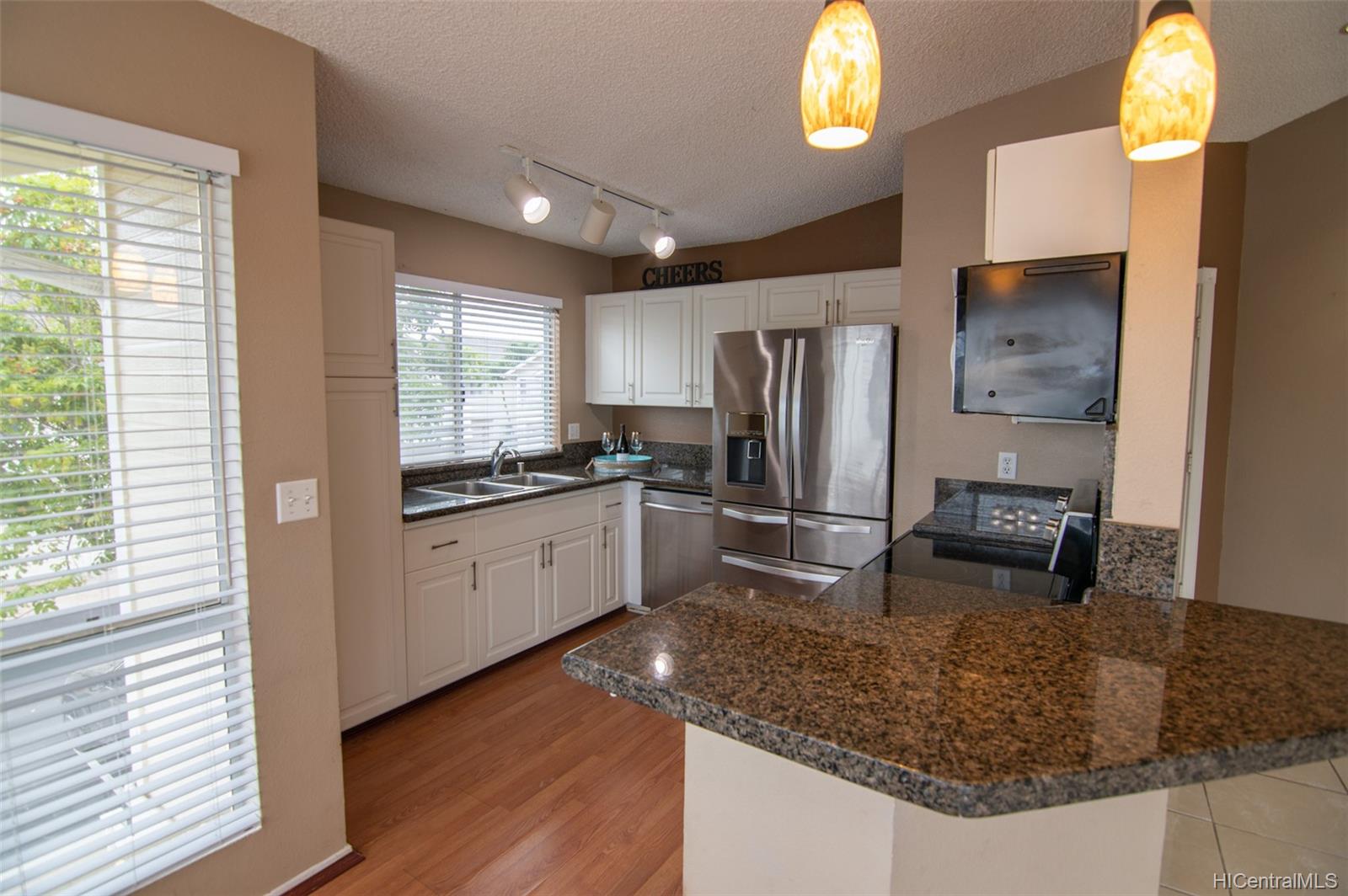 91-1121 Laaulu Street  Unit 10B