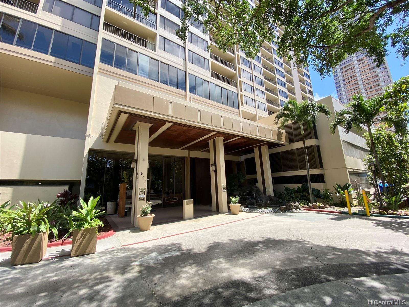 411 Hobron Lane  Unit 3705
