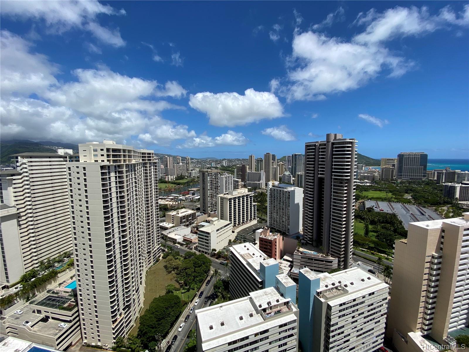 411 Hobron Lane  Unit 3705